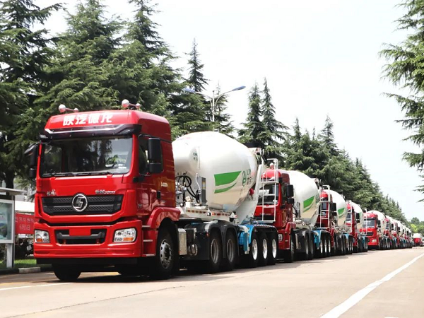 凌宇老客戶試水半掛攪拌車，10臺批量交付開華東先河！