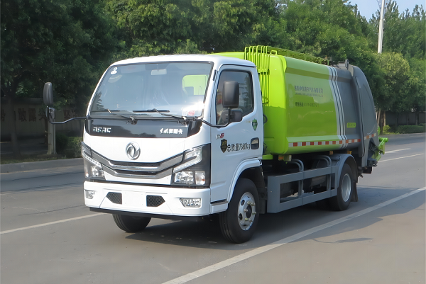 壓縮式垃圾車(chē)的特點(diǎn)表現(xiàn)在哪些地方？