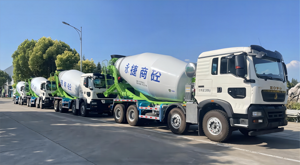 【重卡新聞】4月重卡銷8.7萬(wàn)輛！二季度“開(kāi)場(chǎng)”實(shí)現(xiàn)正增長(zhǎng)！
