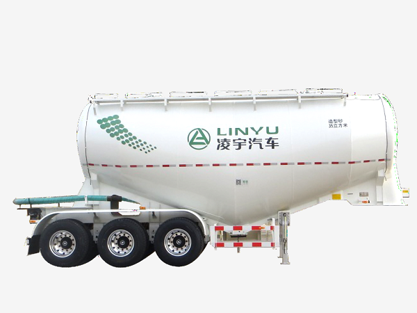 罐通天下，砼筑未來(lái)，中集凌宇50臺(tái)法規(guī)版攪拌車交付河北大客戶