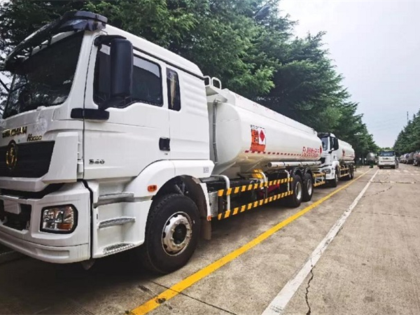 海外發(fā)車！中集凌宇實力交付，“量身定制”贏得市場贊譽！